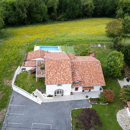 Bed & Breakfast Perbos 1556 La Bastide-Clairence Luaran gambar
